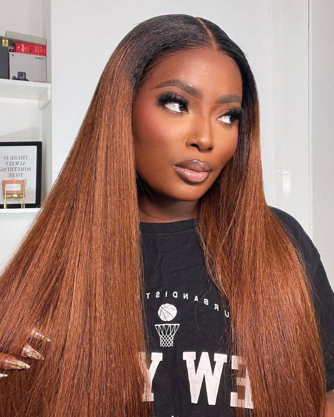 Perruque Lace Front Wig crépue ondulée brune ombrée à racines noires