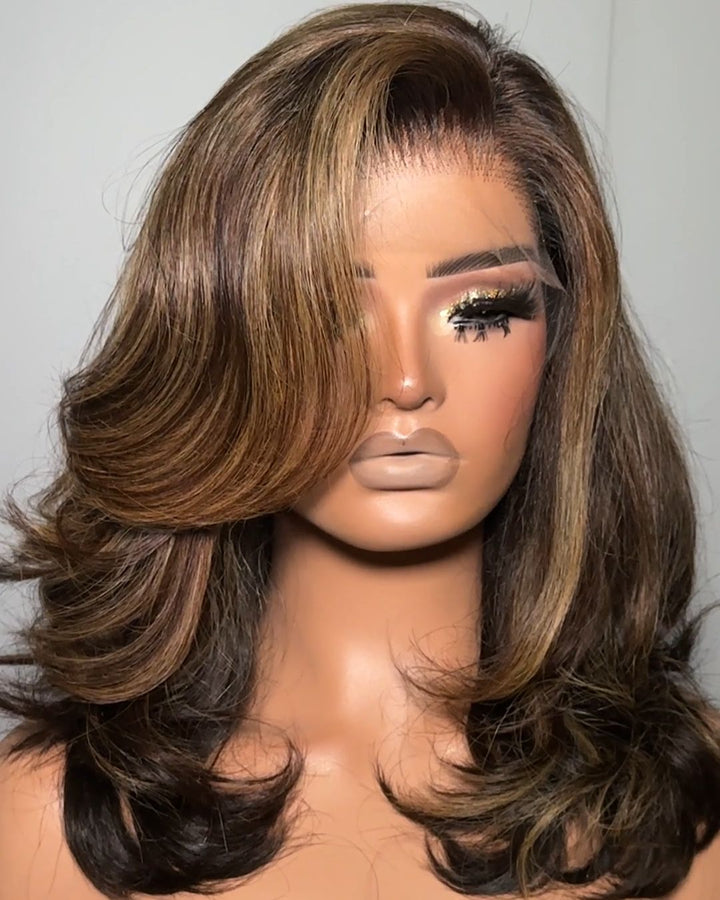 Perruque Lace Front Wig 13x4 ondulée à reflets blonds avec couches brun foncé