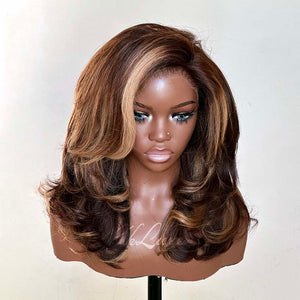 Perruque lace front brun foncé avec des mèches blondes