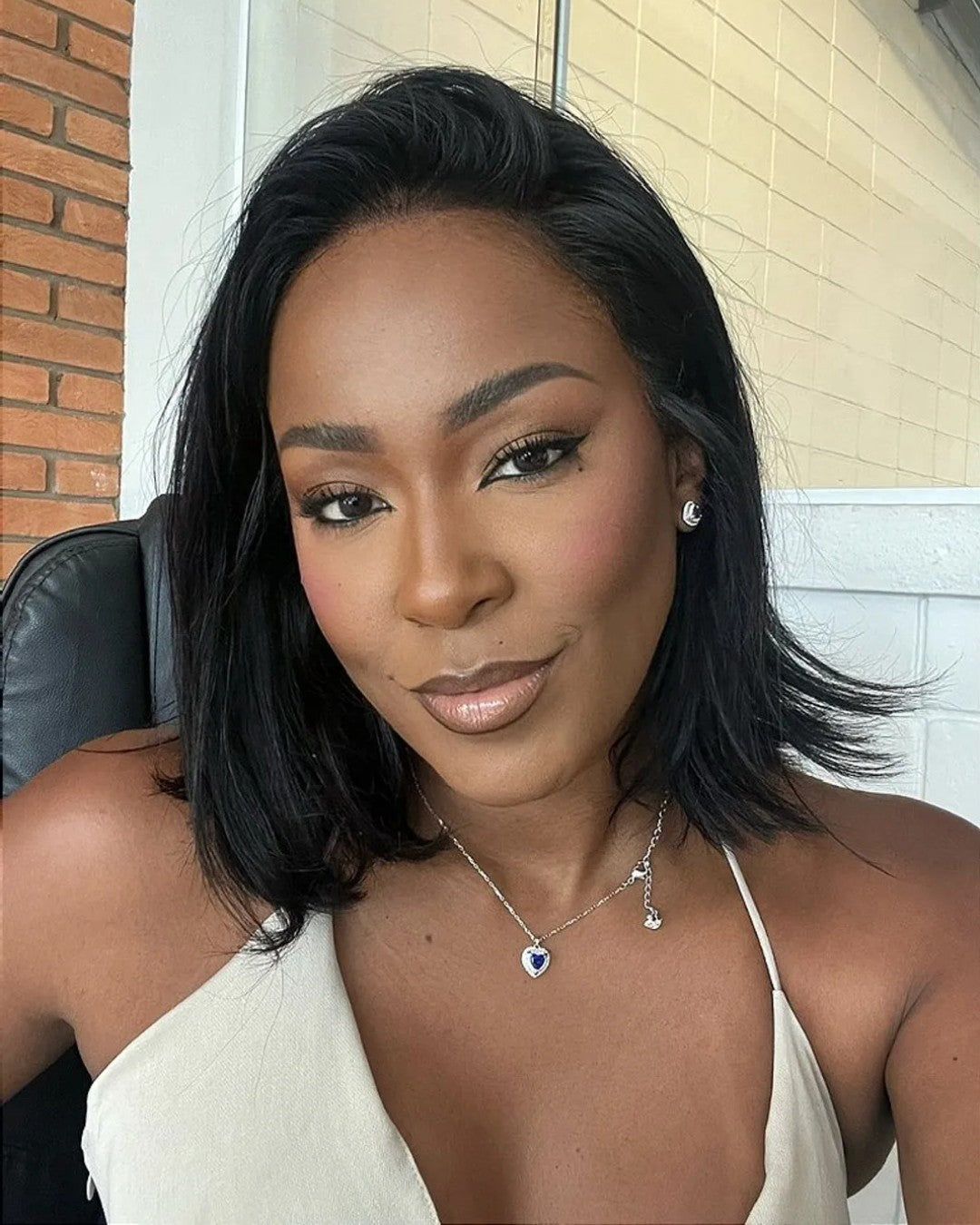 13x4 Dentelle Frontale Noire Sans Colle Facile à Porter Perruque Droite