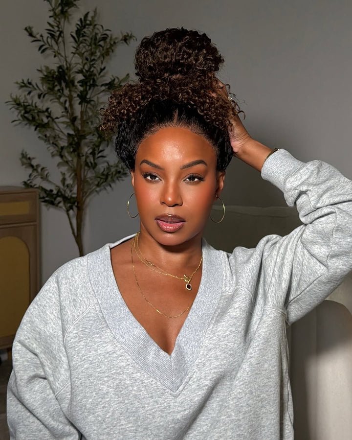 Perruque bouclée ombrée châtain avec fermeture en dentelle 5x5